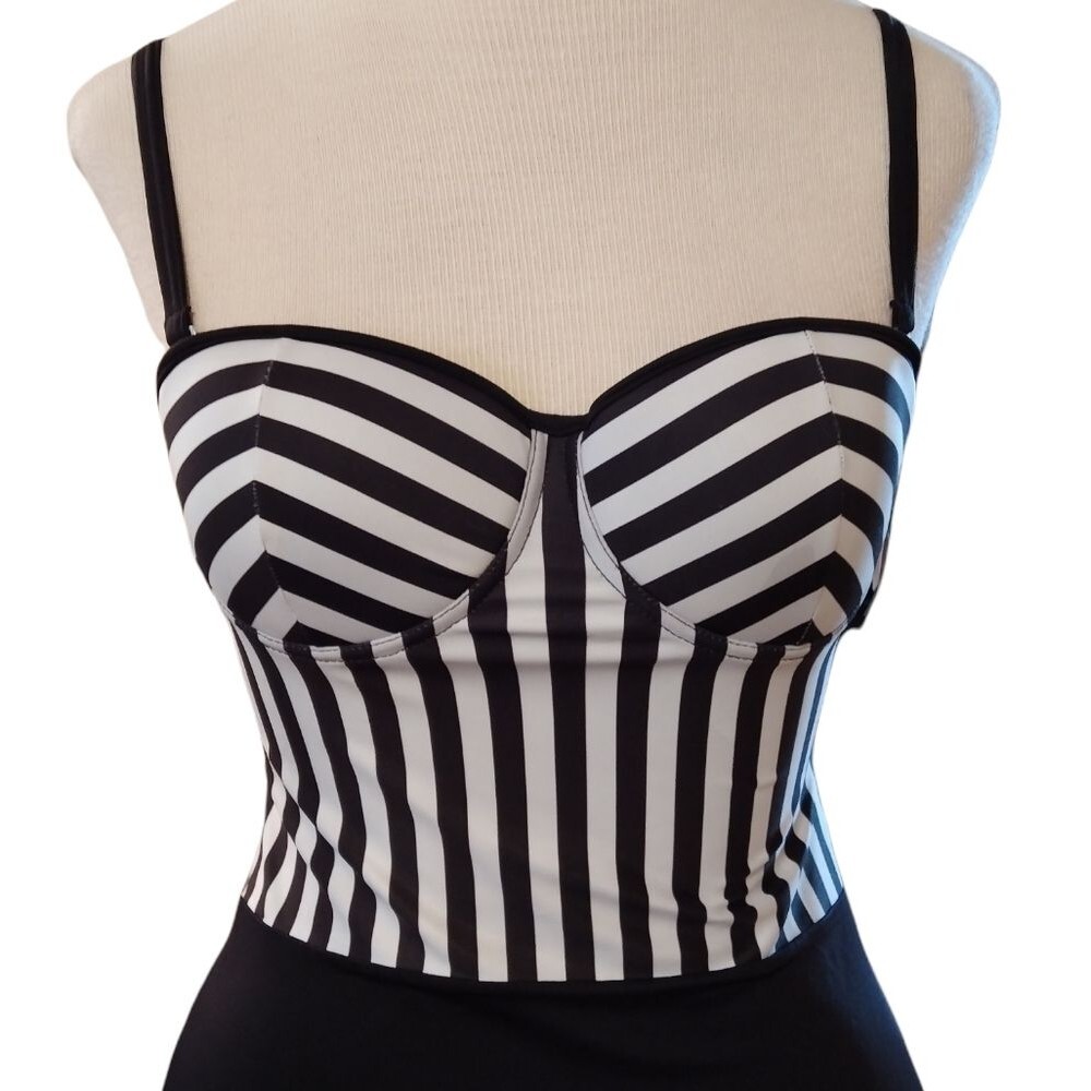 Garotas Slimming Swimsuit - Picture 7 of 10